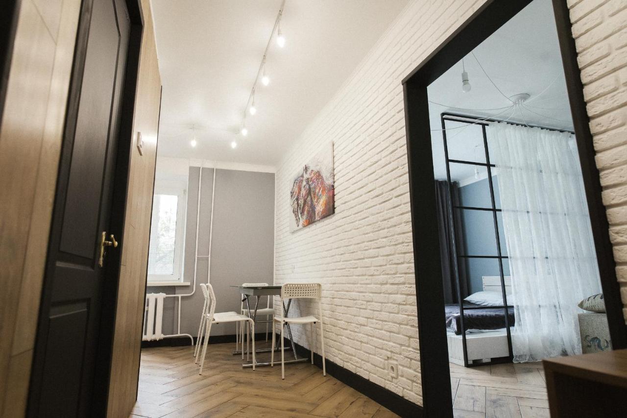 Loft-Style Apartment Izmail Luaran gambar